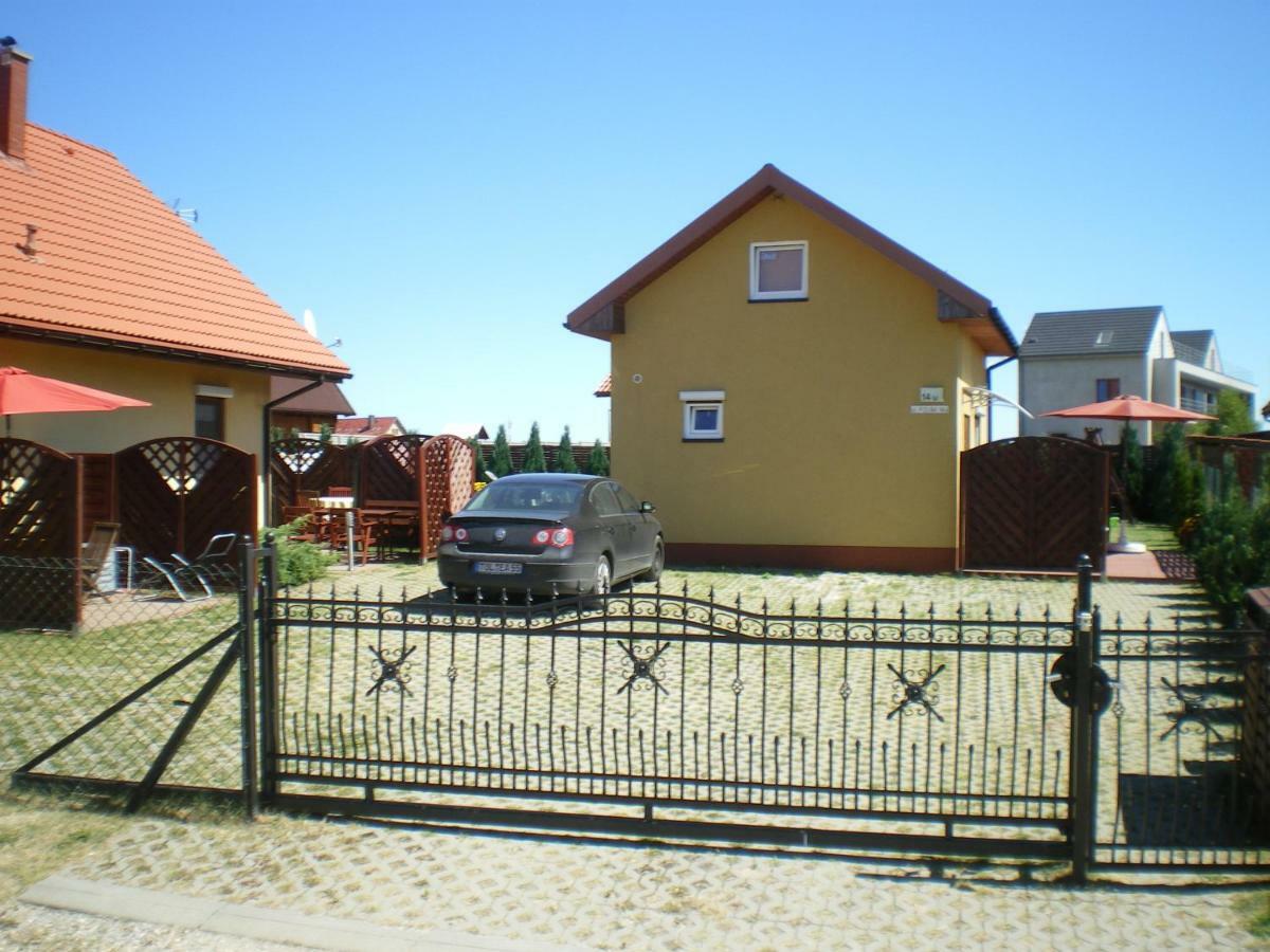 Ferienhaeuser Mit Pool Rewal Luaran gambar